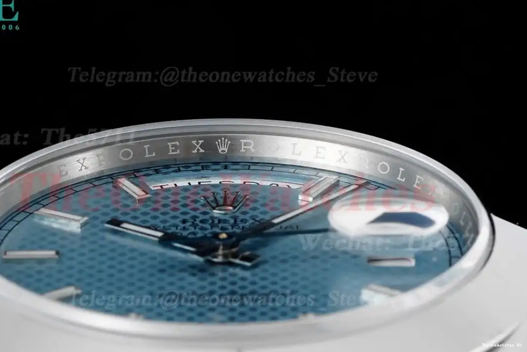 A2836 Textured DayDate SS SS EWF Dial Blue 40mm 0419